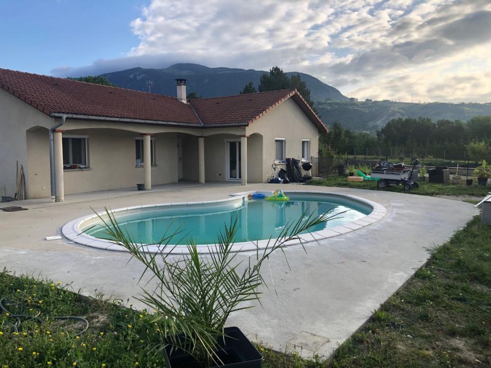 Piscine avant